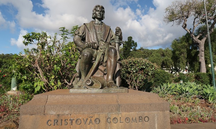 Olvass online! - Kolumbusz Kristóf hajós kalandjai