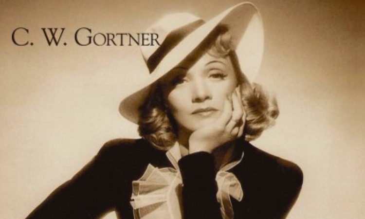 C. W. Gortner: Az isteni Marlene