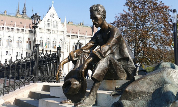 A magyar költészet napja - Virtuális VERSFAL :: 2026.04.07-13.